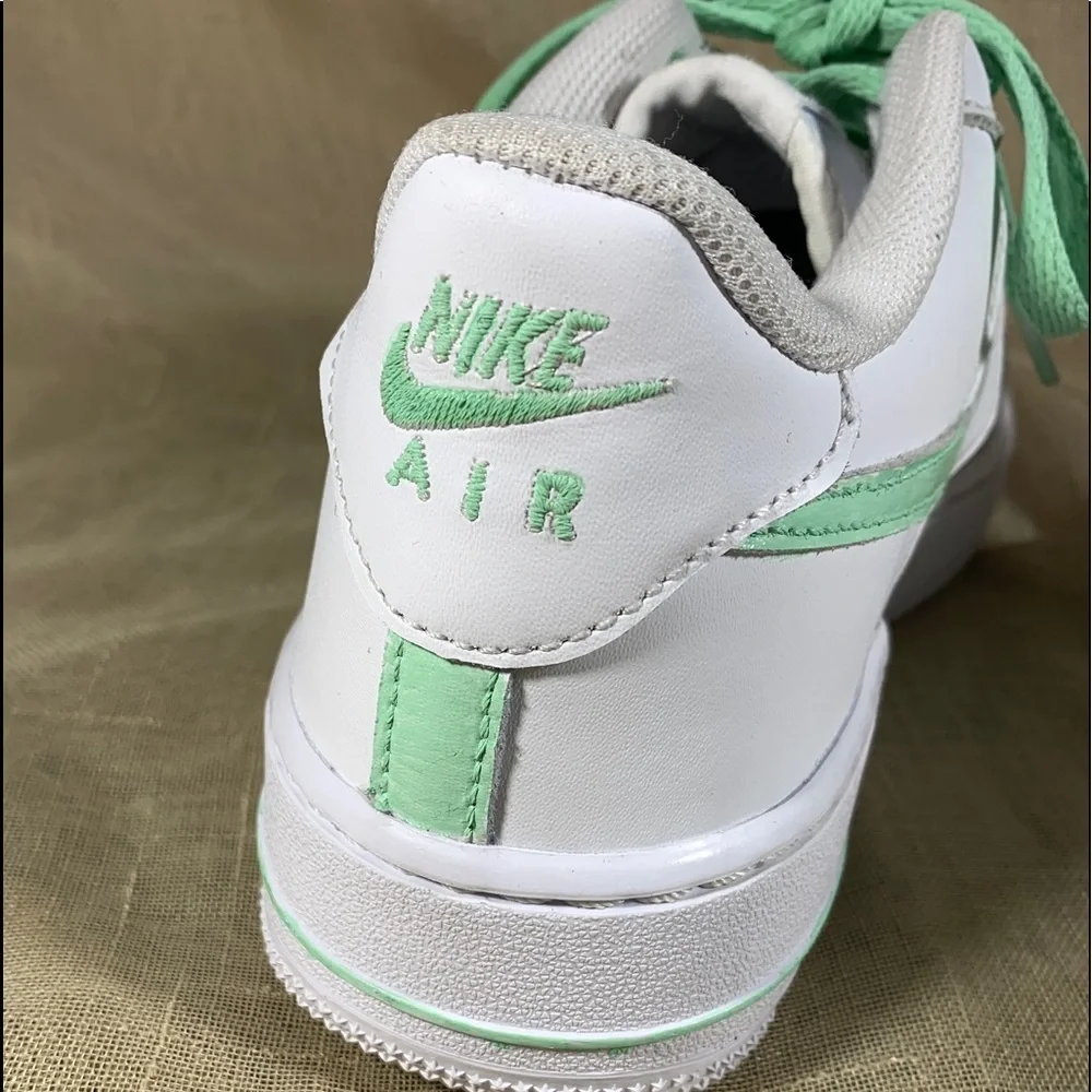 Air Force 1 Custom Mint Sneakers